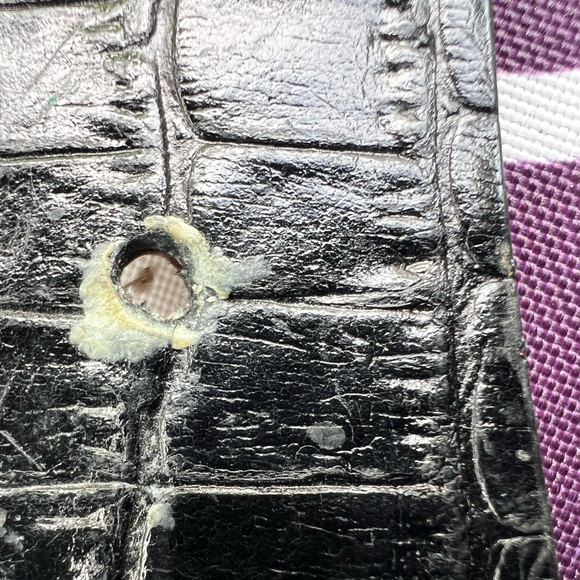 Leather Women’s Belt with Floral Buckle - Picture 5 of 5